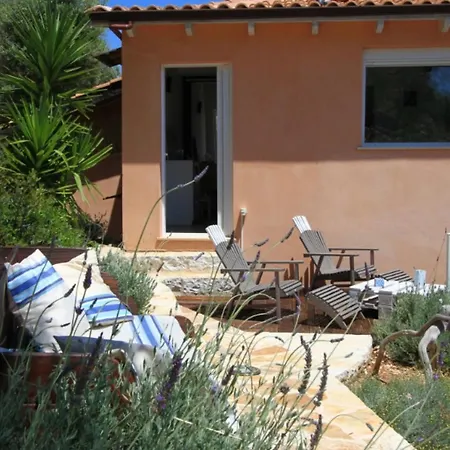 Evalin - Pretty Like At For Unforgettable Holidays