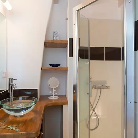 Evalin - Pretty Like At For Unforgettable Holidays Sývota