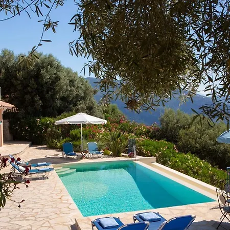 Evalin - Pretty Like At For Unforgettable Holidays