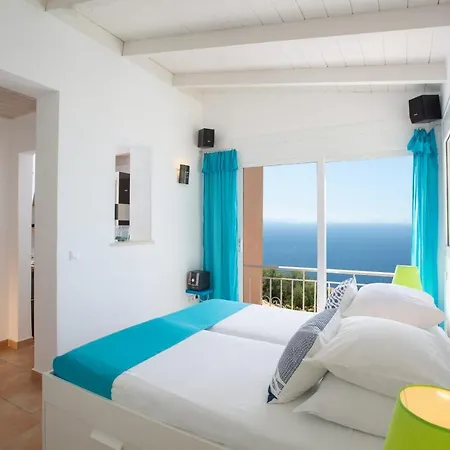 Evalin - Pretty Like At For Unforgettable Holidays